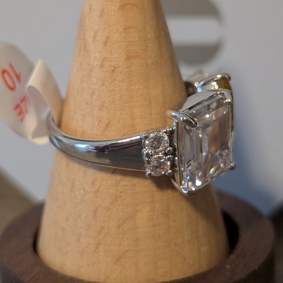 No Other Names - Picture 3 of 4